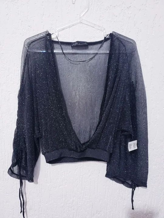Blusa de renda preta - Foto 3