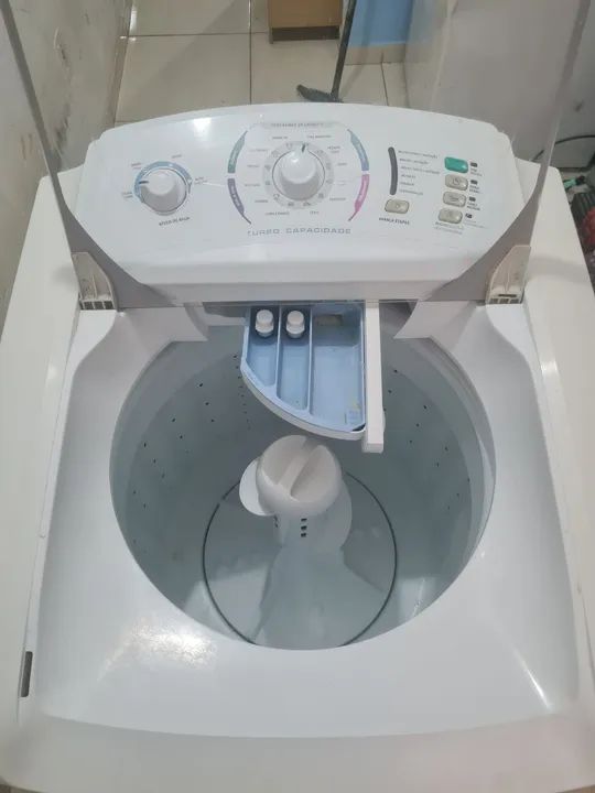 Máquina de Lavar Roupa Automática - Foto 6