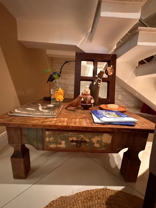 Mesa de centro rústica  e espelho madeira de lei - Foto 4