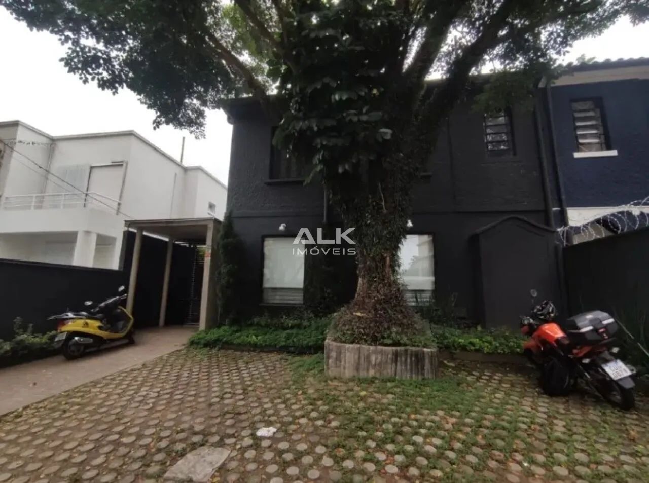 Casa comercial