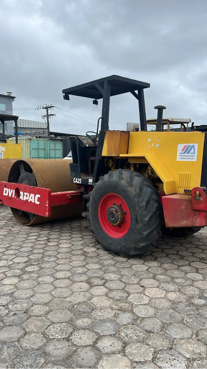 Rolo compactador Dynapac CA25 - Foto 3