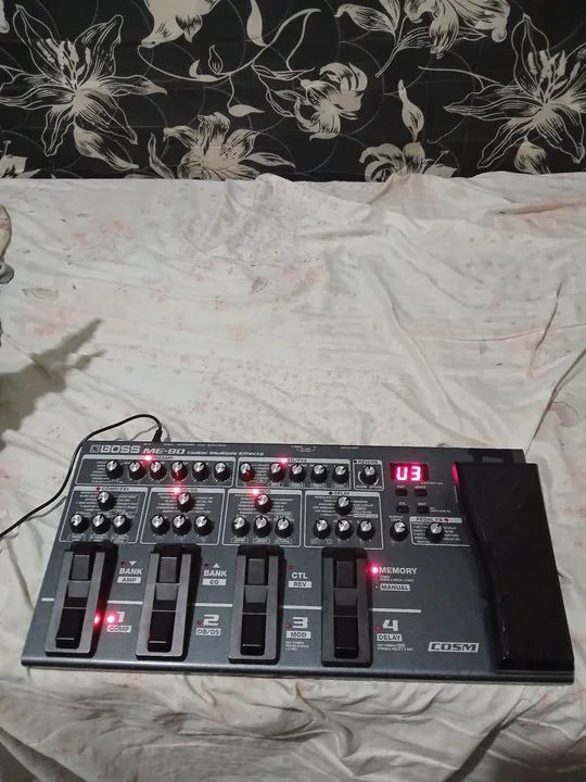Pedal de Efeito Guitarra Boss ME-80 - Foto 3