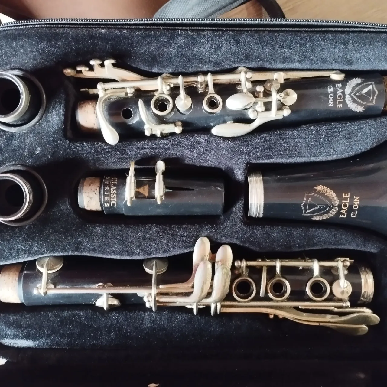 Clarinete Eagle Cl04N - 17 chaves