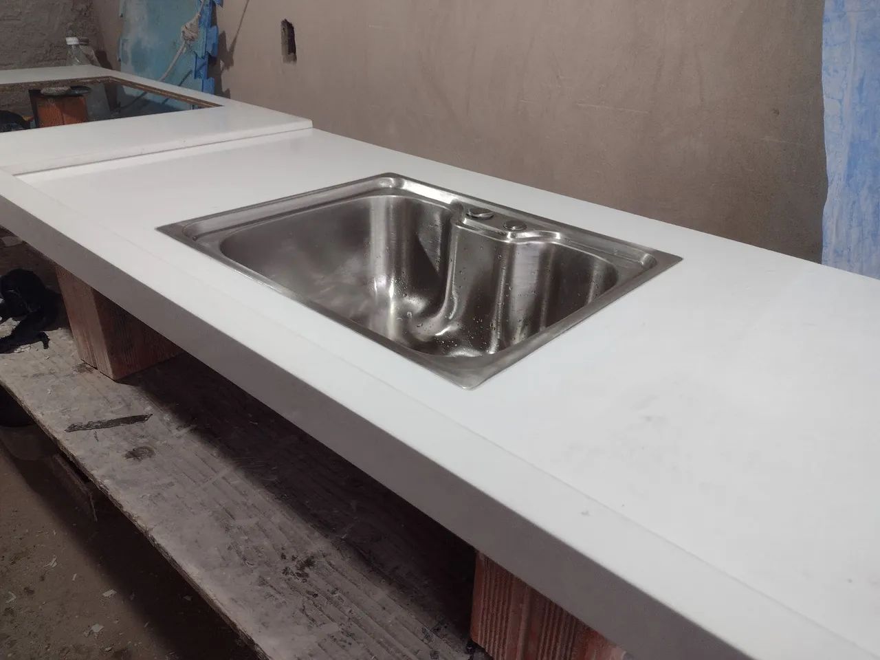 Pias cozinha, nichos e lavatórios banheiro em porcelanato  - Foto 3