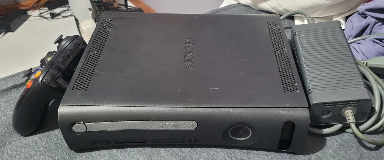 Xbox 360 FAT (LTU) funcionando perfeitamente 