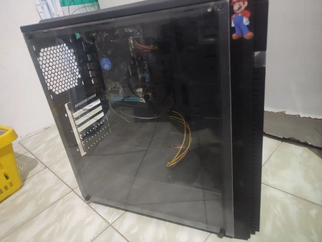 Computador simples / roda jogos