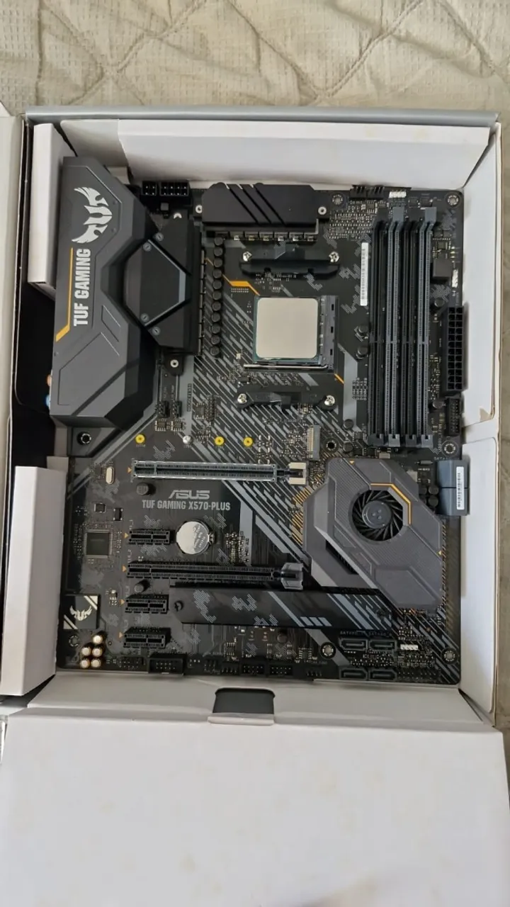 Kit Ryzen 7 5800x, Memória 16gb e Placa mae X570
