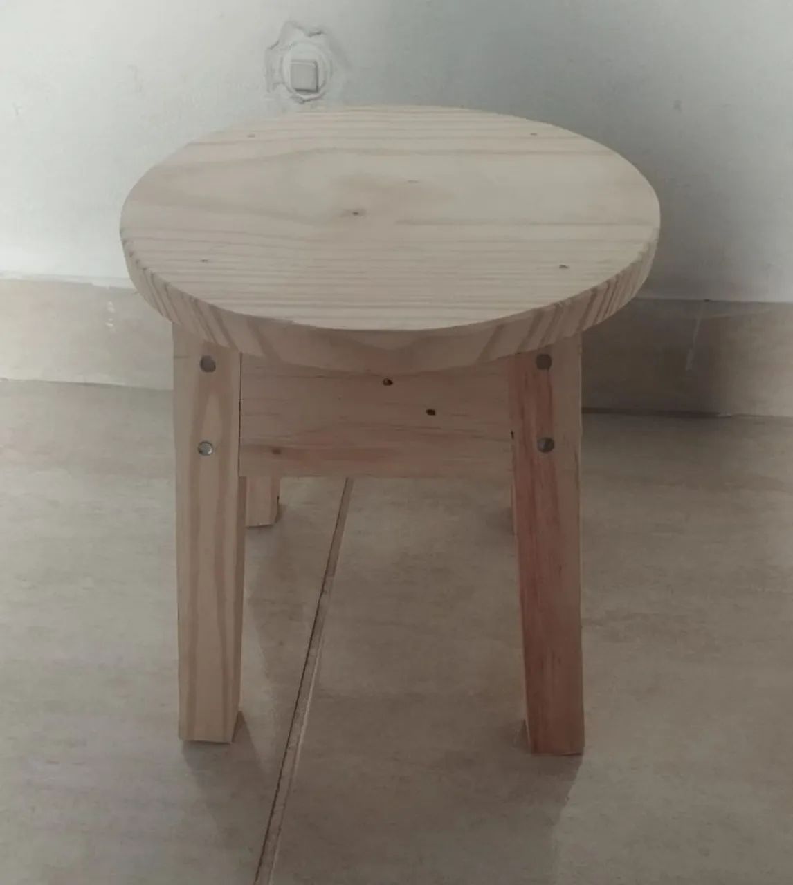 Branquinho de madeira 