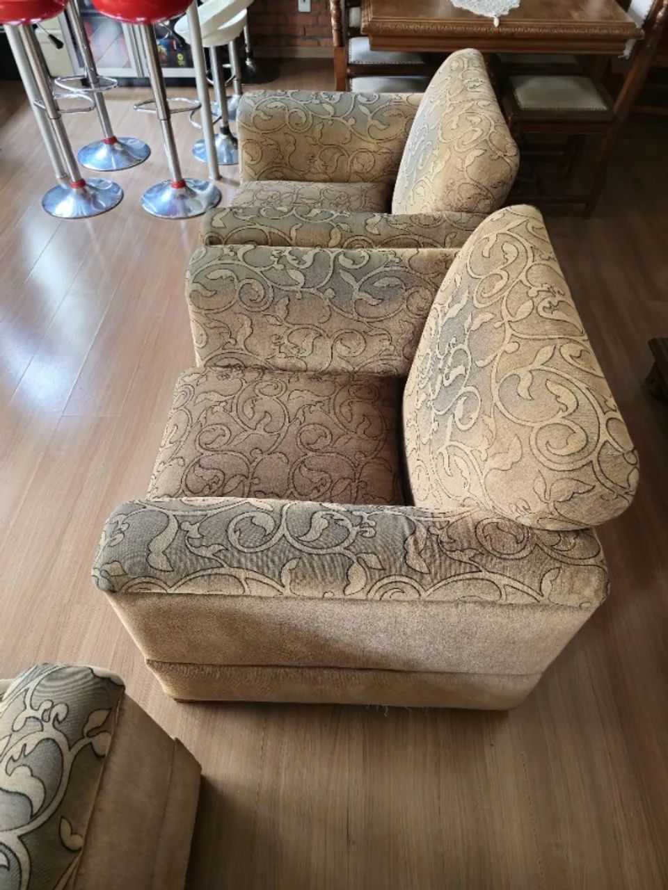 Sofá 3 lugares + 2 poltronas - Foto 4