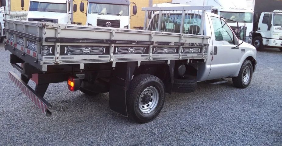Ford F-350 2011 - Motor Cummins 3.9 - Foto 5