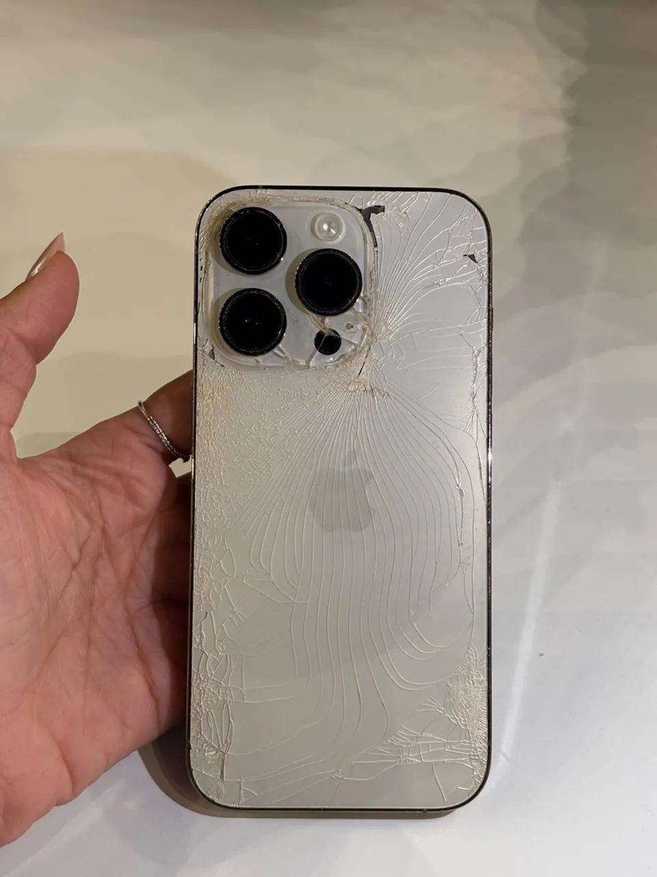 iPhone 14 Pro 
