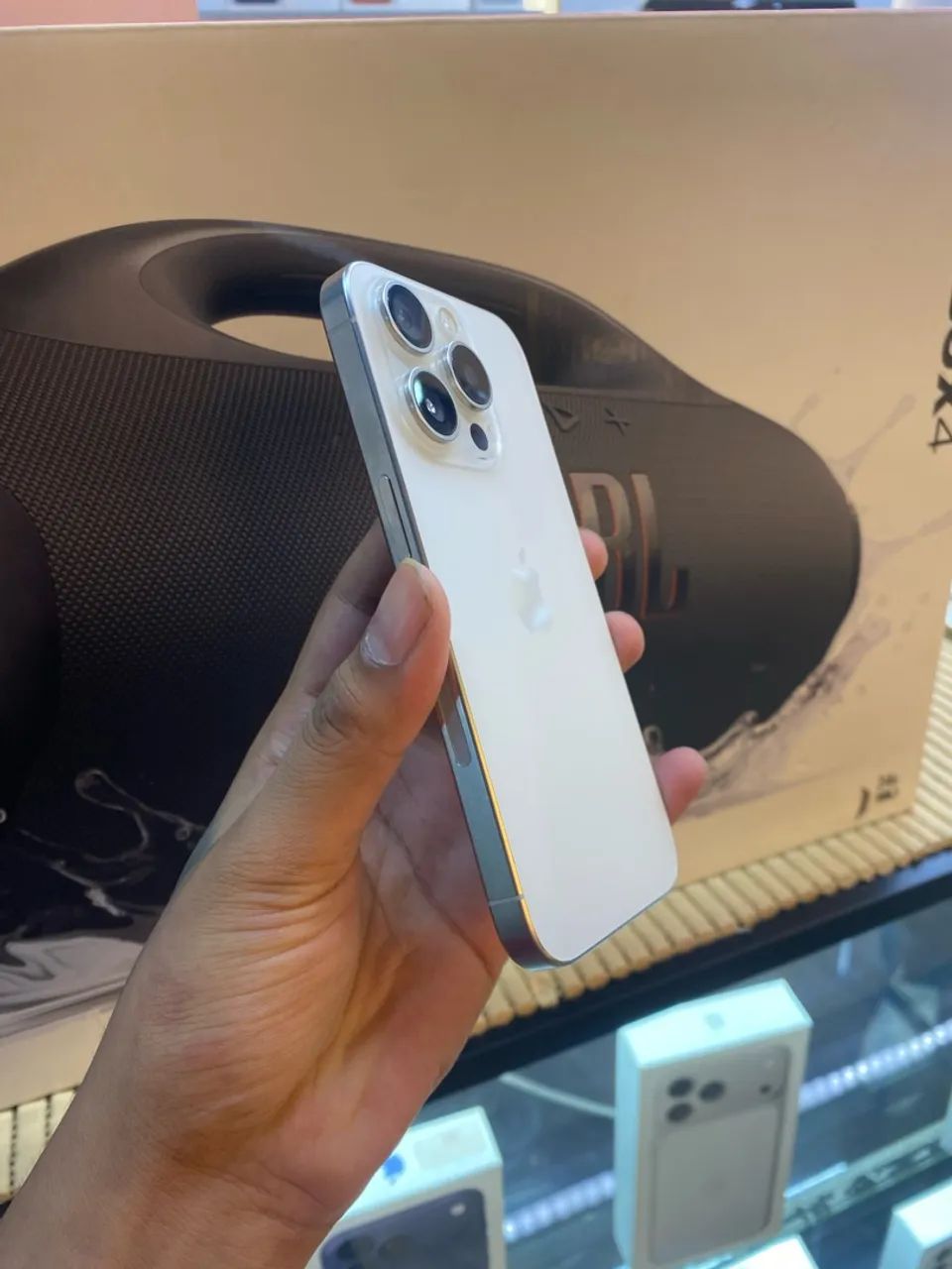 iPhone 15 Pro Branco 128gb - Foto 2