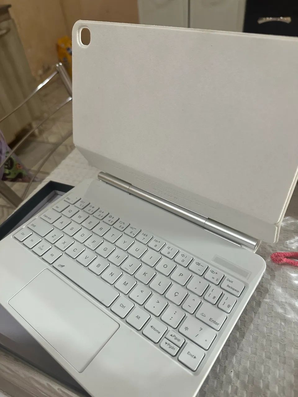 Capa magnética com teclado e mousepad Bettdow para Samsung Tab S6 Lite 
