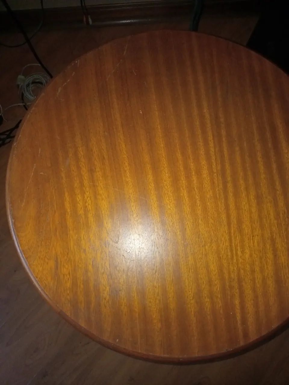 Mesa redonda de canto, de madeira - Foto 2