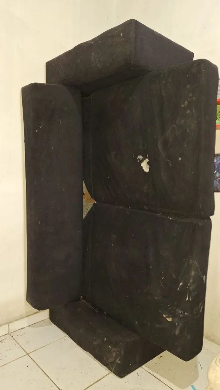 Sofa cama de solteiro,cor preto