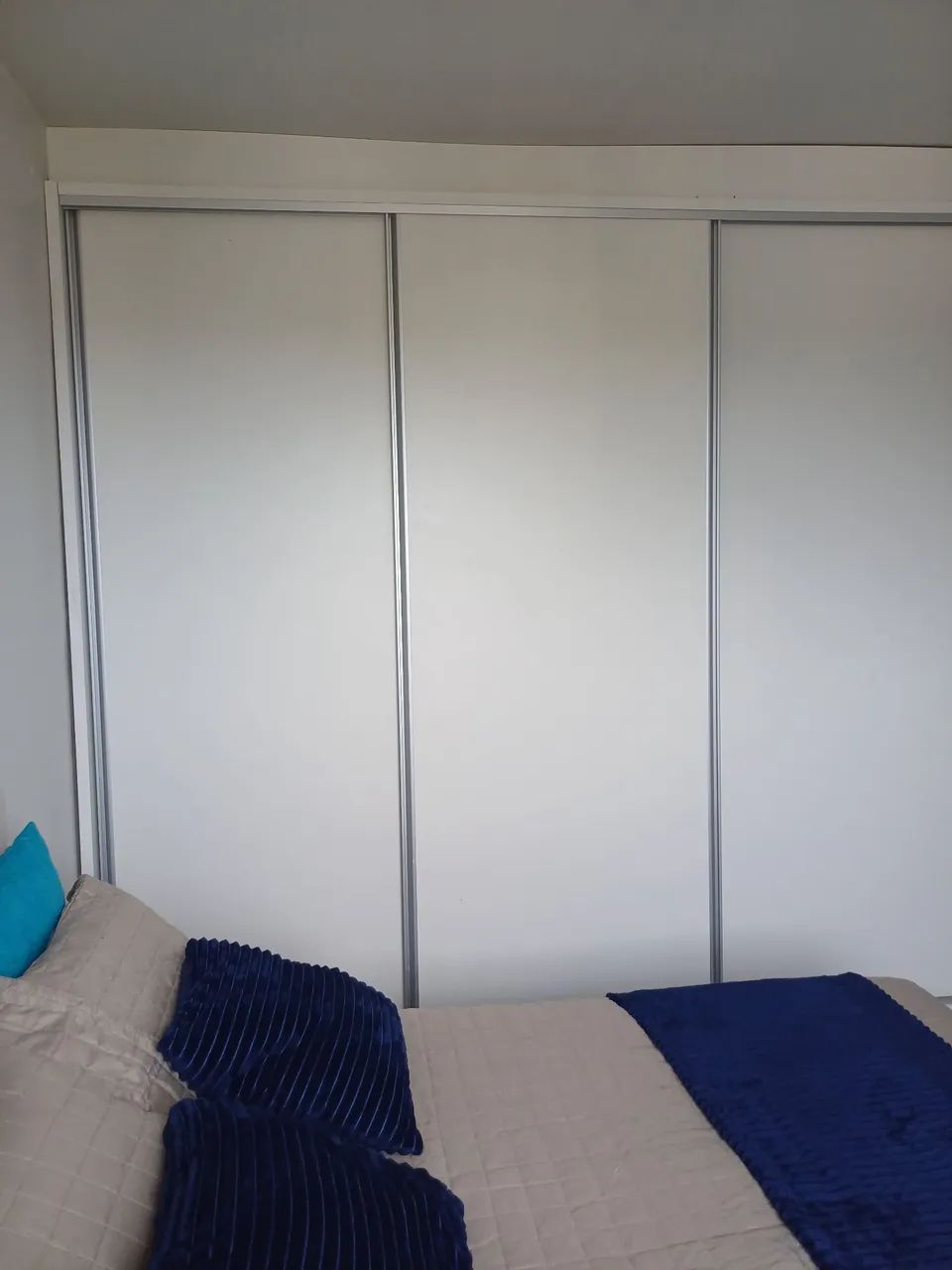 Aluga-se QUARTO  SUÍTE  - Foto 3