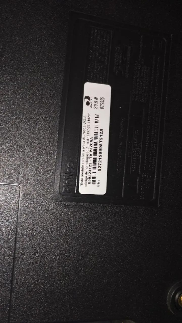 Vendo smartv Philco Roku 32 polegadas pra retirar peças display quebrado  - Foto 3