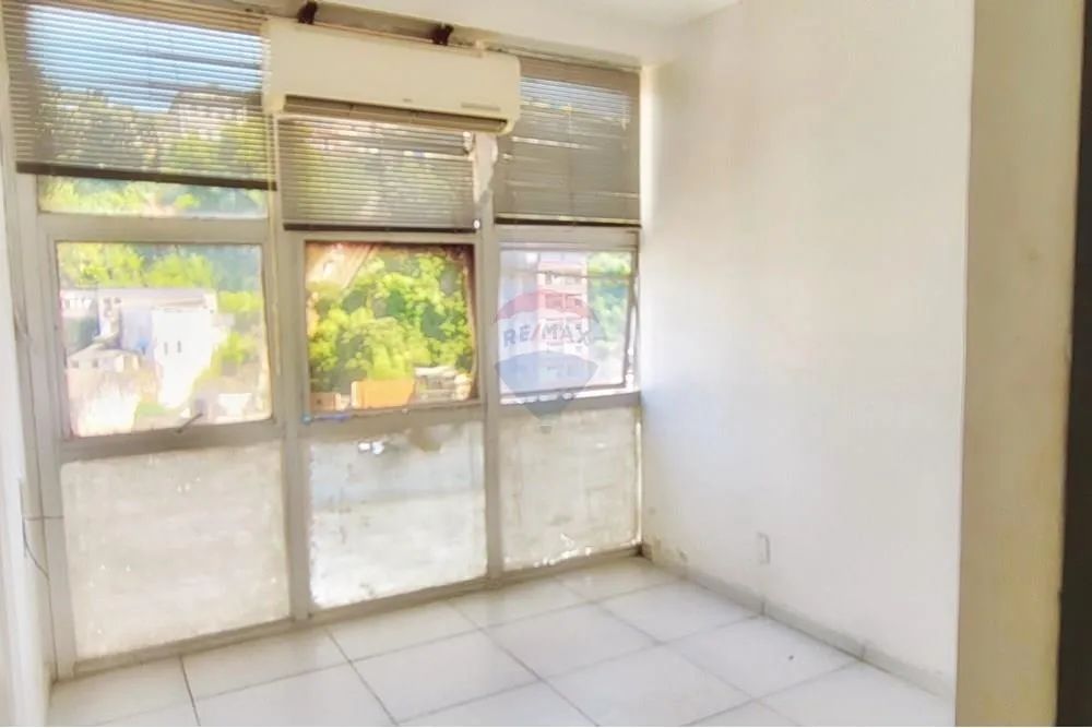 Sala Comercial para Alugar no Coração de Comércio