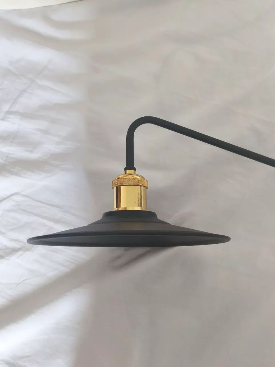 2 Arandelas de parede retrô.