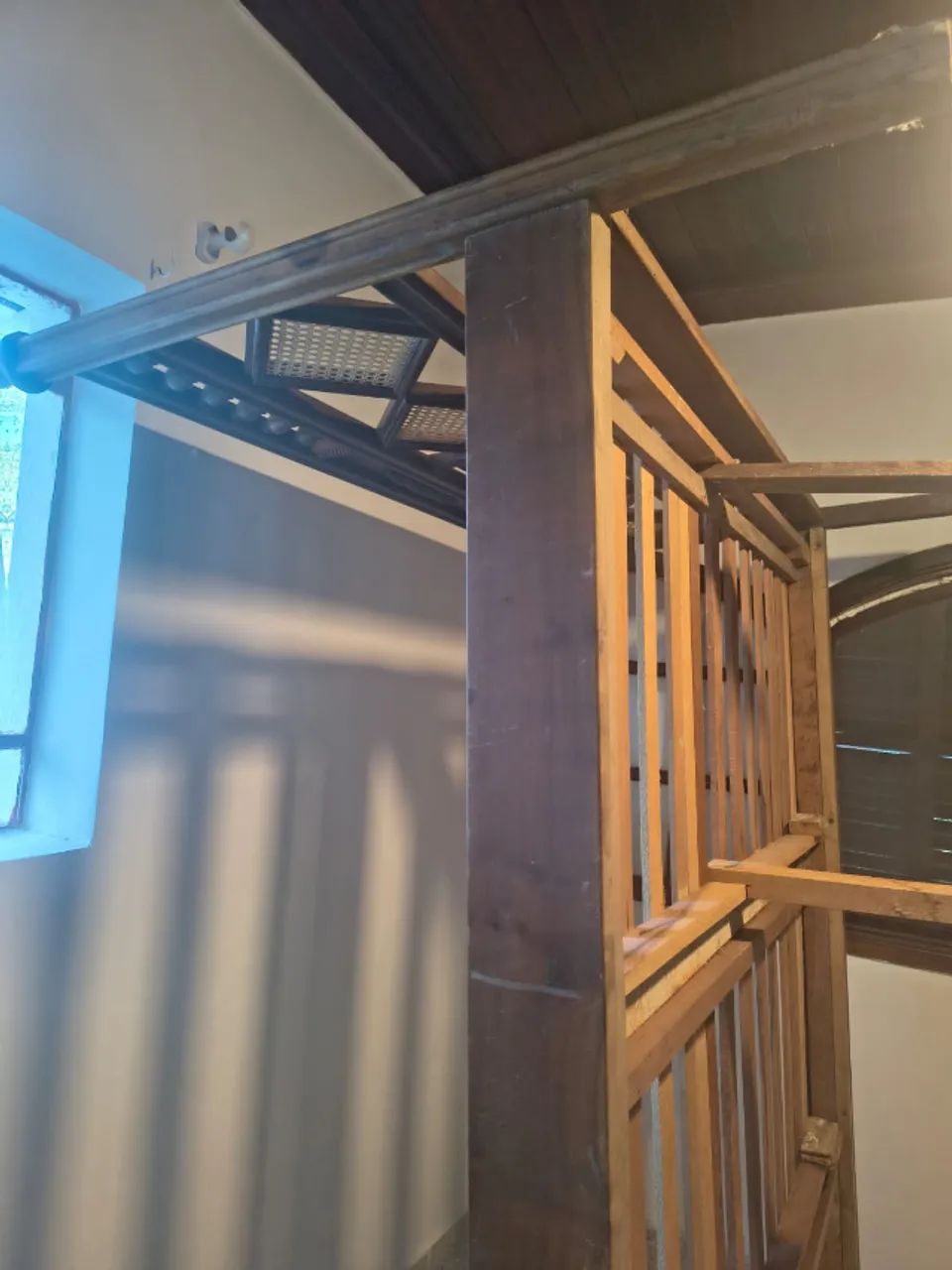 cama de casal em madeira - Foto 2
