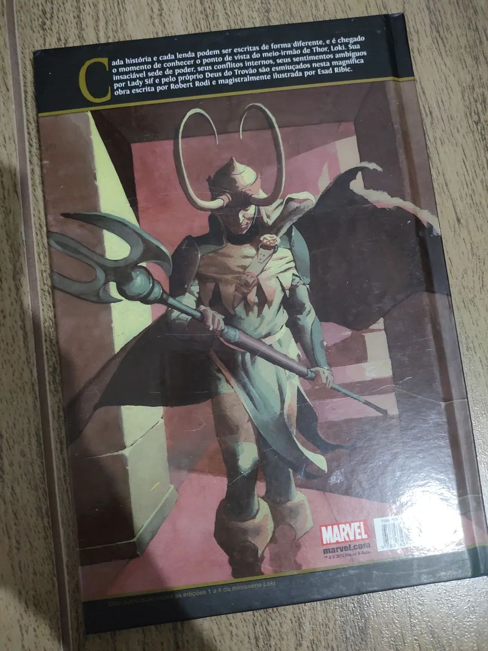 HQ Loki - Capa Dura  - Foto 3