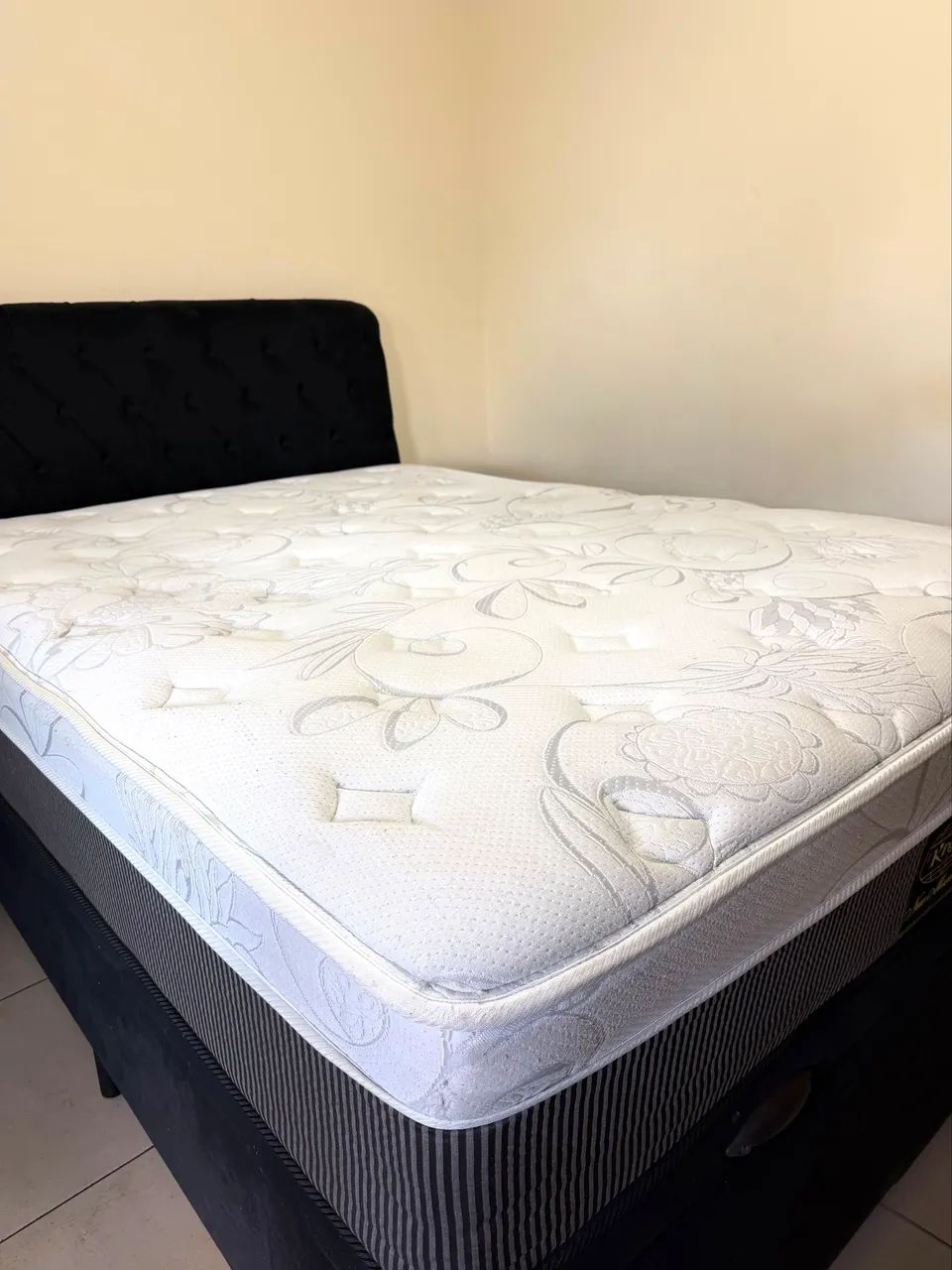 Cama box com colchão e cabeceira  - Foto 3