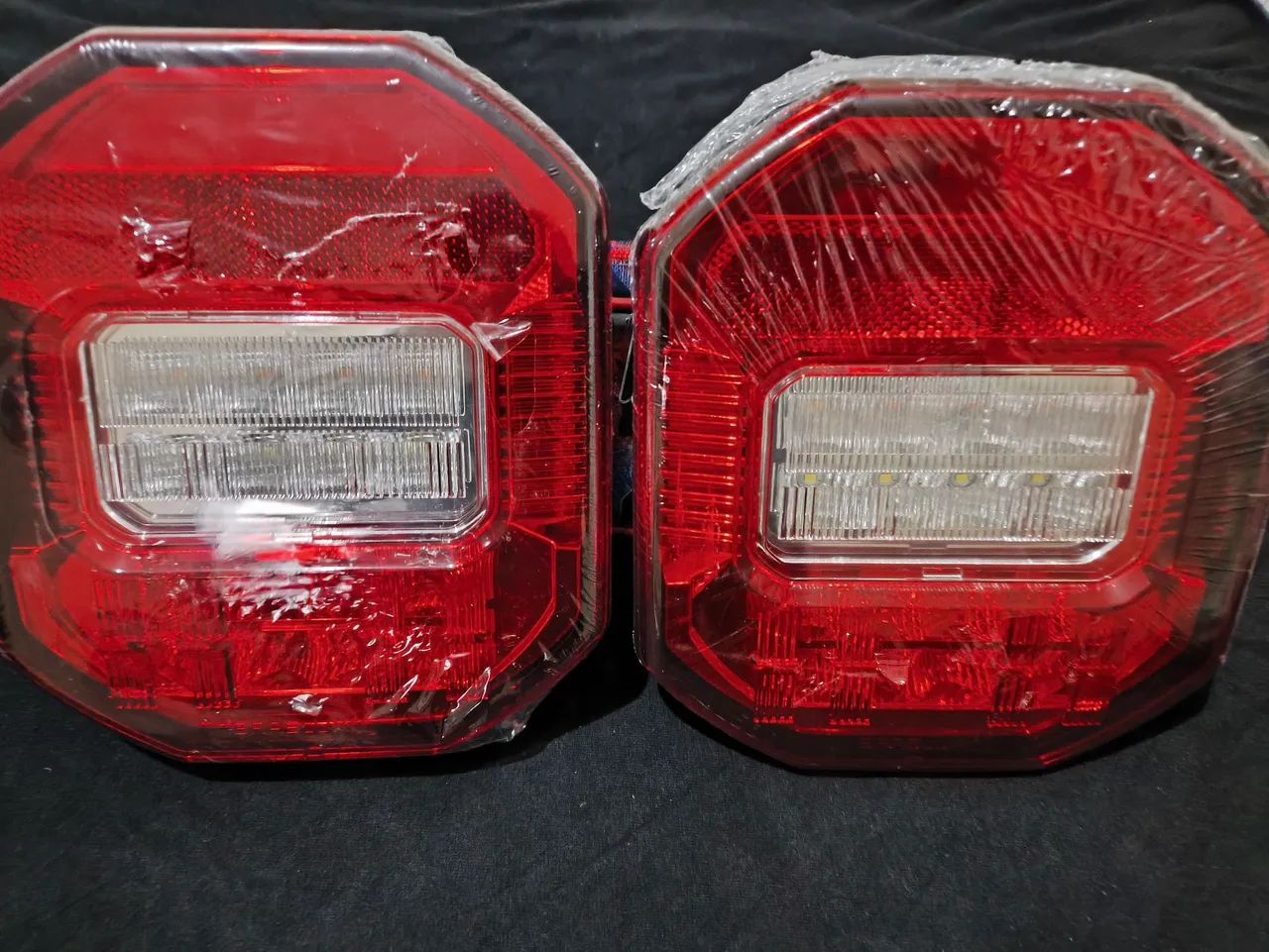 Lanterna de Led com chicote