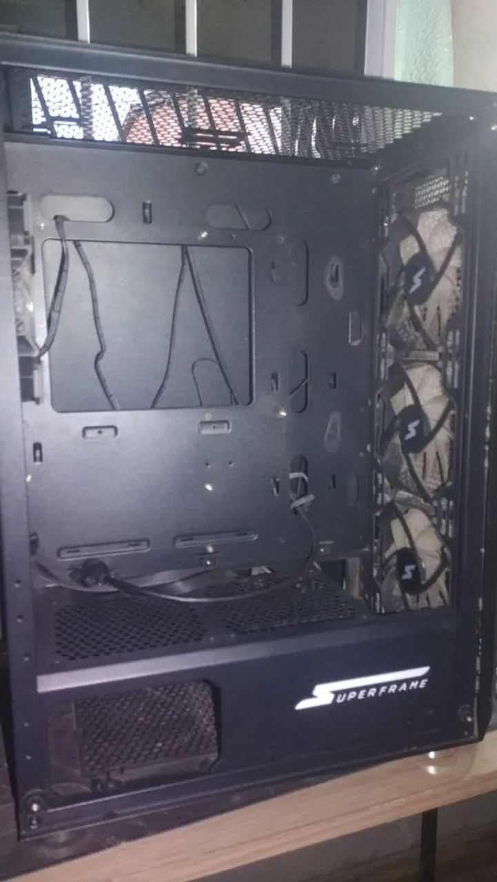 Gabinete SuperFrame View Preto