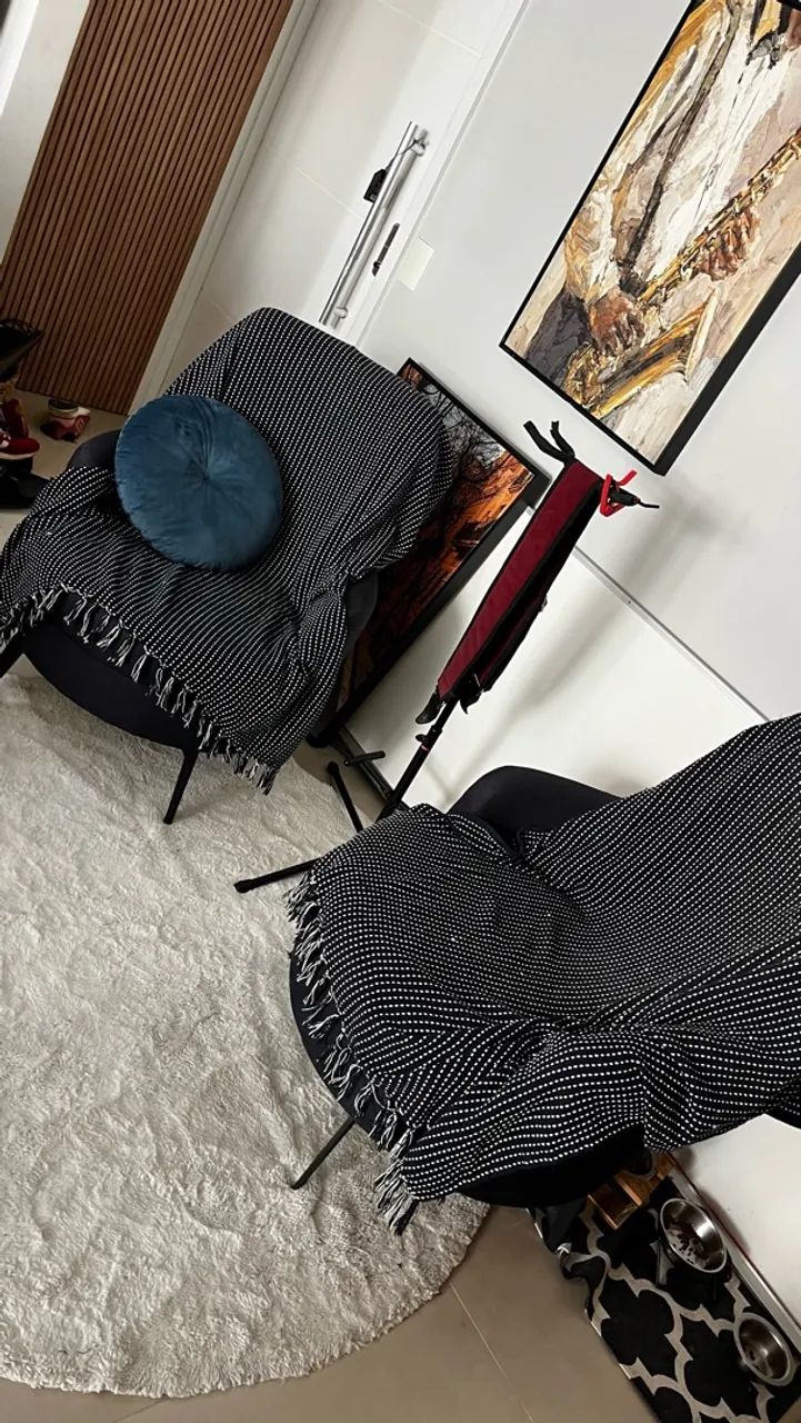 Par de Poltronas de Tecido pretas - Foto 2