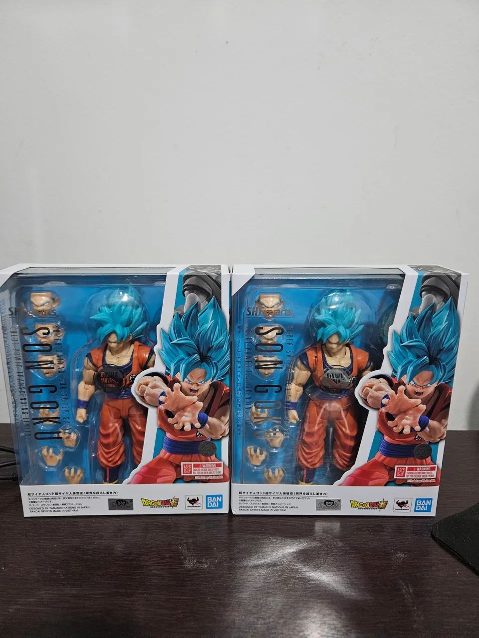 2x goku blue sh figuarts lacrado