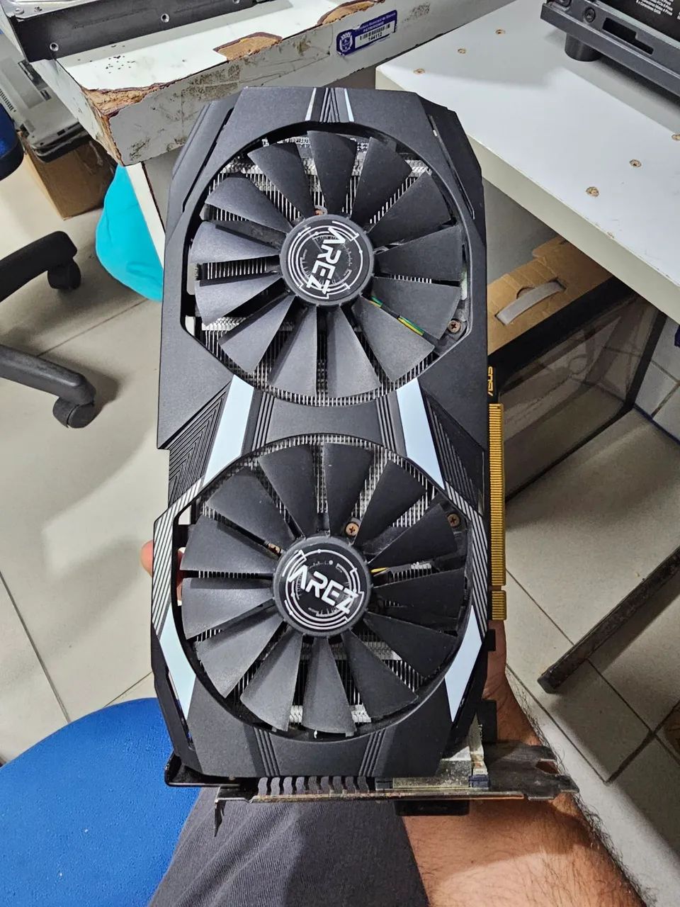 Rx 580 8gb asus!