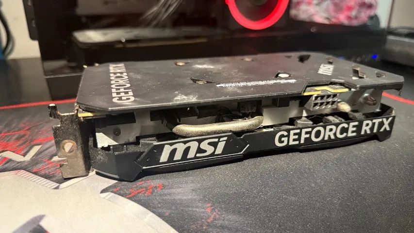 Placa de Video RTX 4060 TI 8GB GDDR6 128 Bits VENTUS 2X OC - Foto 4