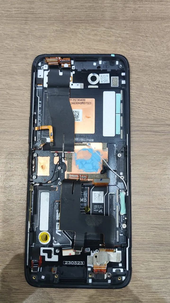 Tela ASUS ROG Phone 7 com Carcaça e Componentes de Reposição