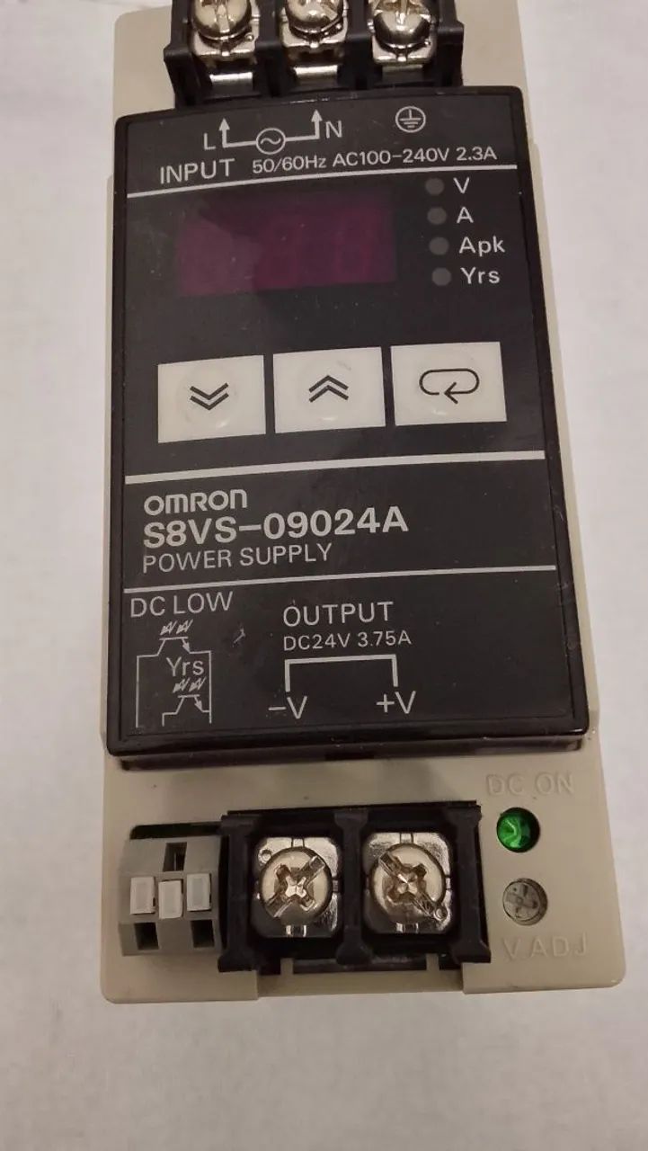 FONTE Omron 24 VDC - 2,3 A