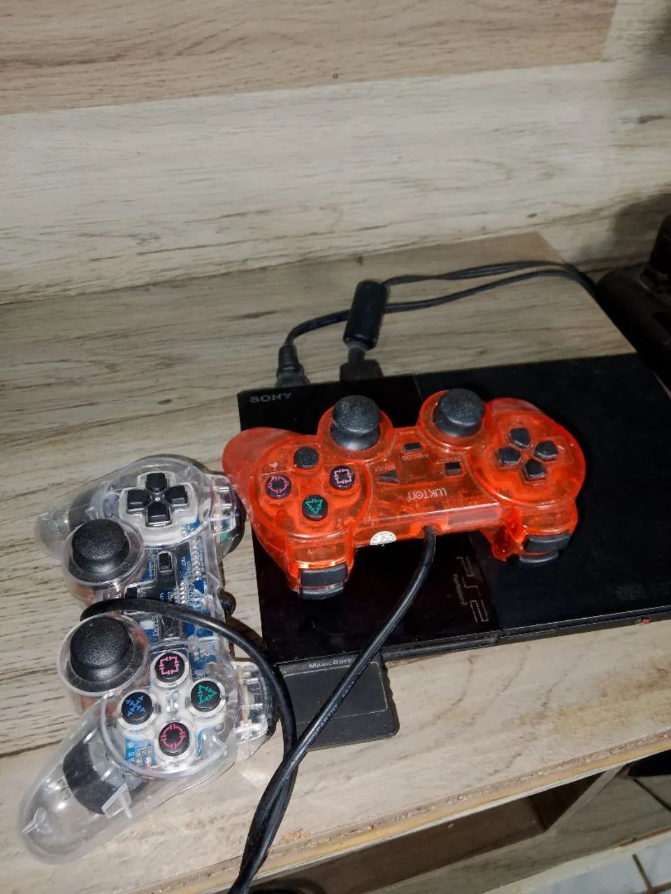 Playstation 2 com dois controles  - Foto 4