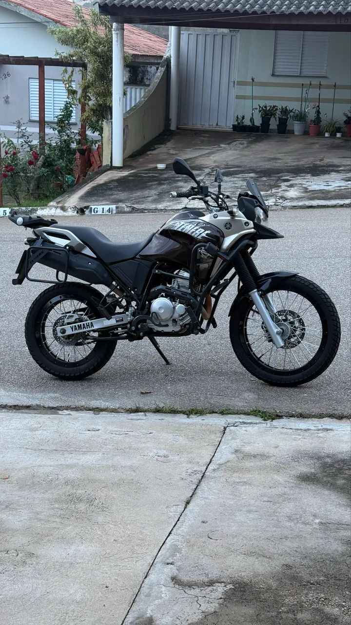 Tenere 250 - Foto 2