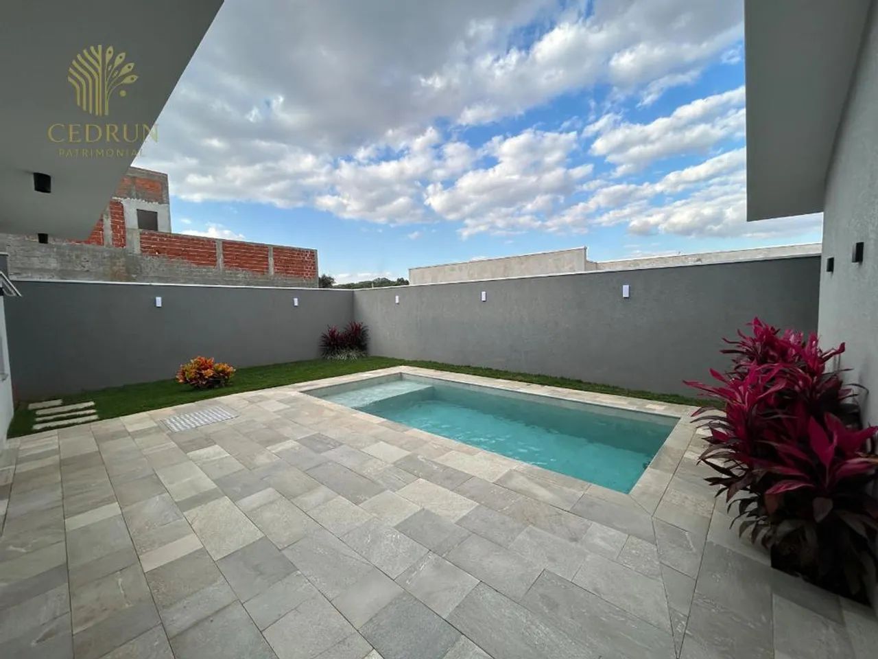 Casa em condominio fechado 3 quartos à venda - Parque Industrial