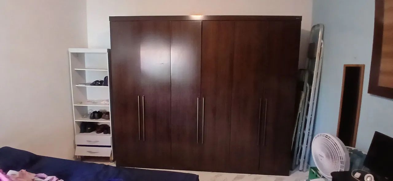 GUARDA ROUPA 