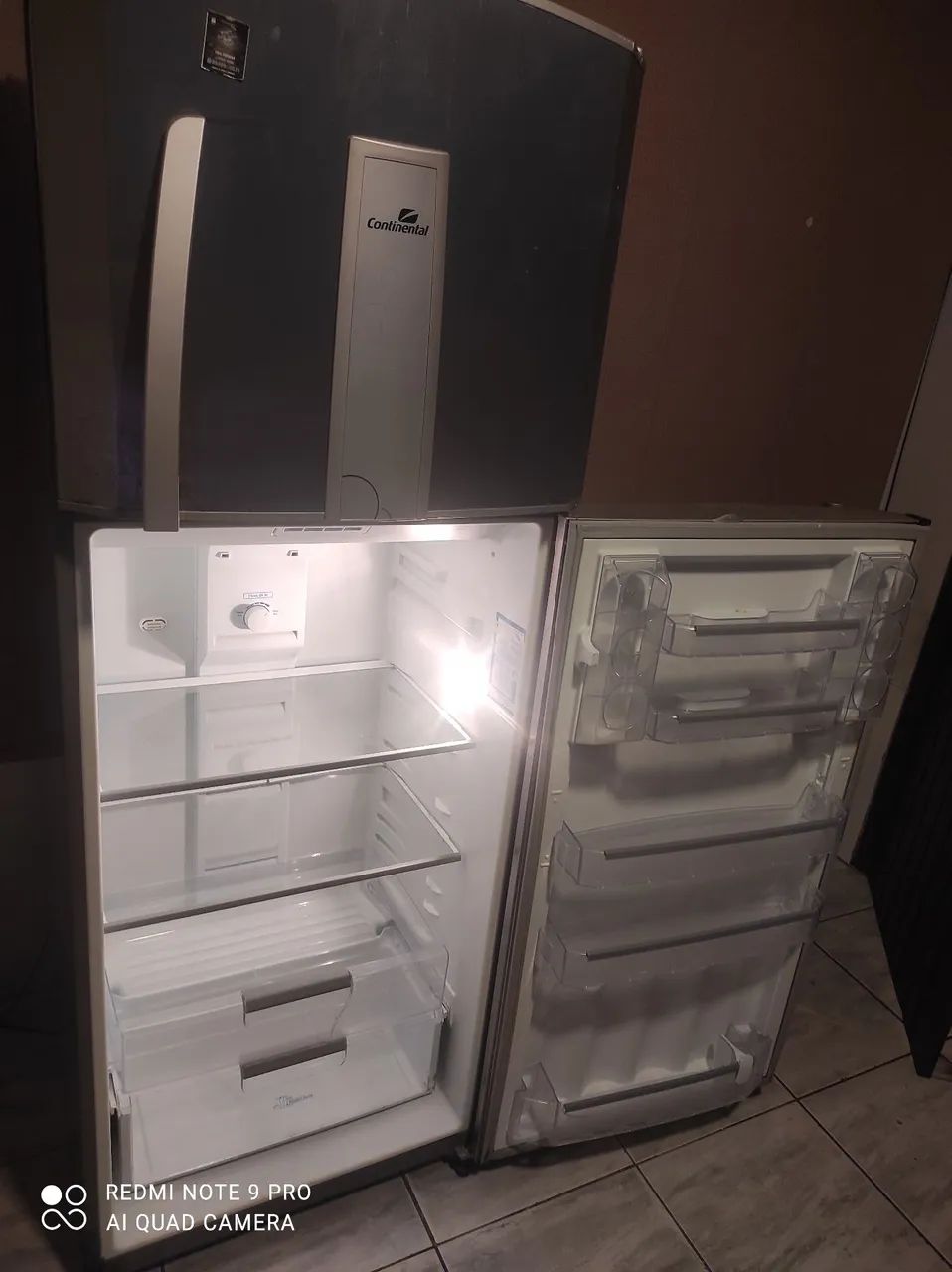 Vendo geladeira funcionando perfeitamente retirar em são José ou entregar a combinar  - Foto 3