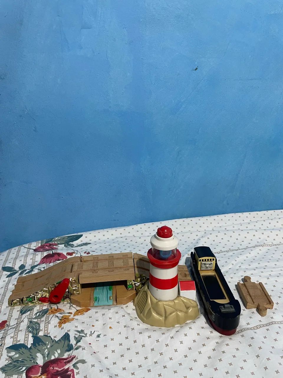 Kit Thomas e Seus Amigos Madeira - Farol, Ponte Levadiça e Barco Bulstrode - Foto 3