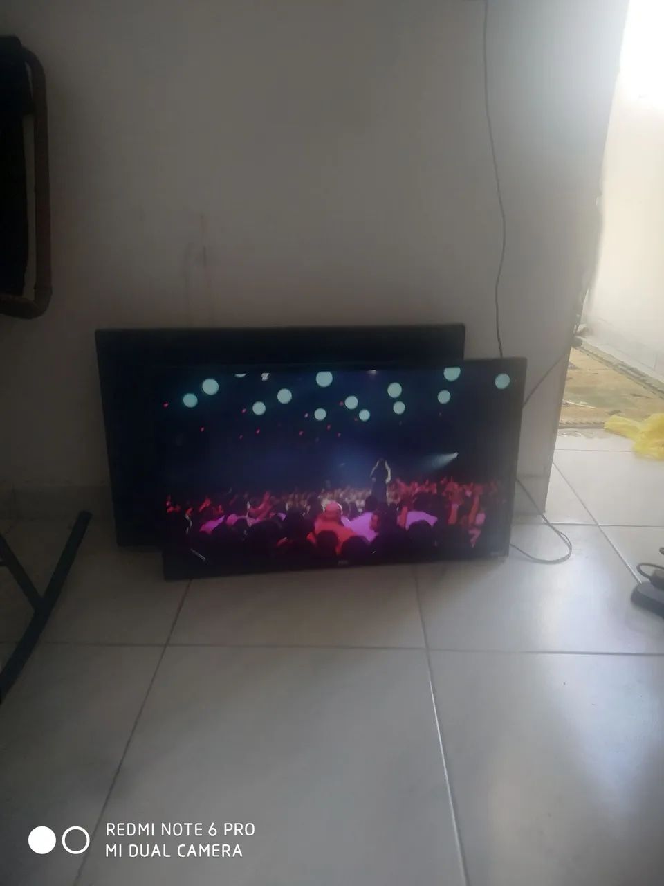 TV AOC 32 polegadas SMART
