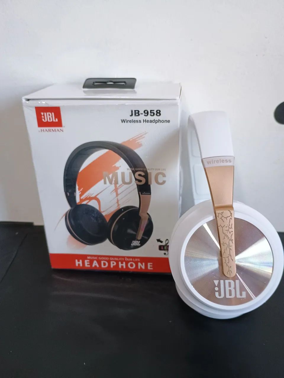 Fone JBL JB958 via bluetooth com led RGB / PROMOÇÃO IMPERDÍVEL  - Foto 5