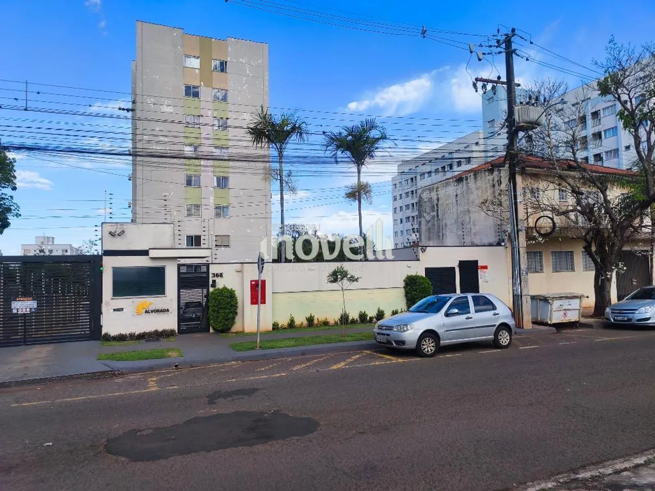 Apartamento à venda em Maringá, Jardim Alvorada, com 2 quartos, com 49 m² - Foto 3