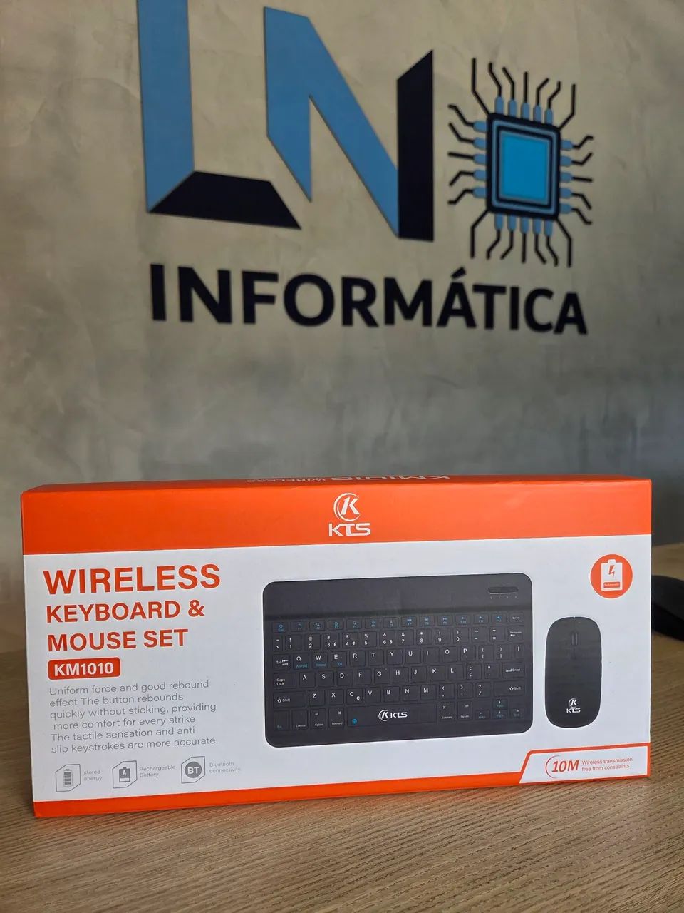 Kit teclado e mouse sem fio compacto