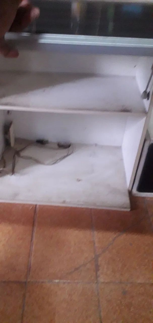 Vendo 2 armários de cozinha  - Foto 2