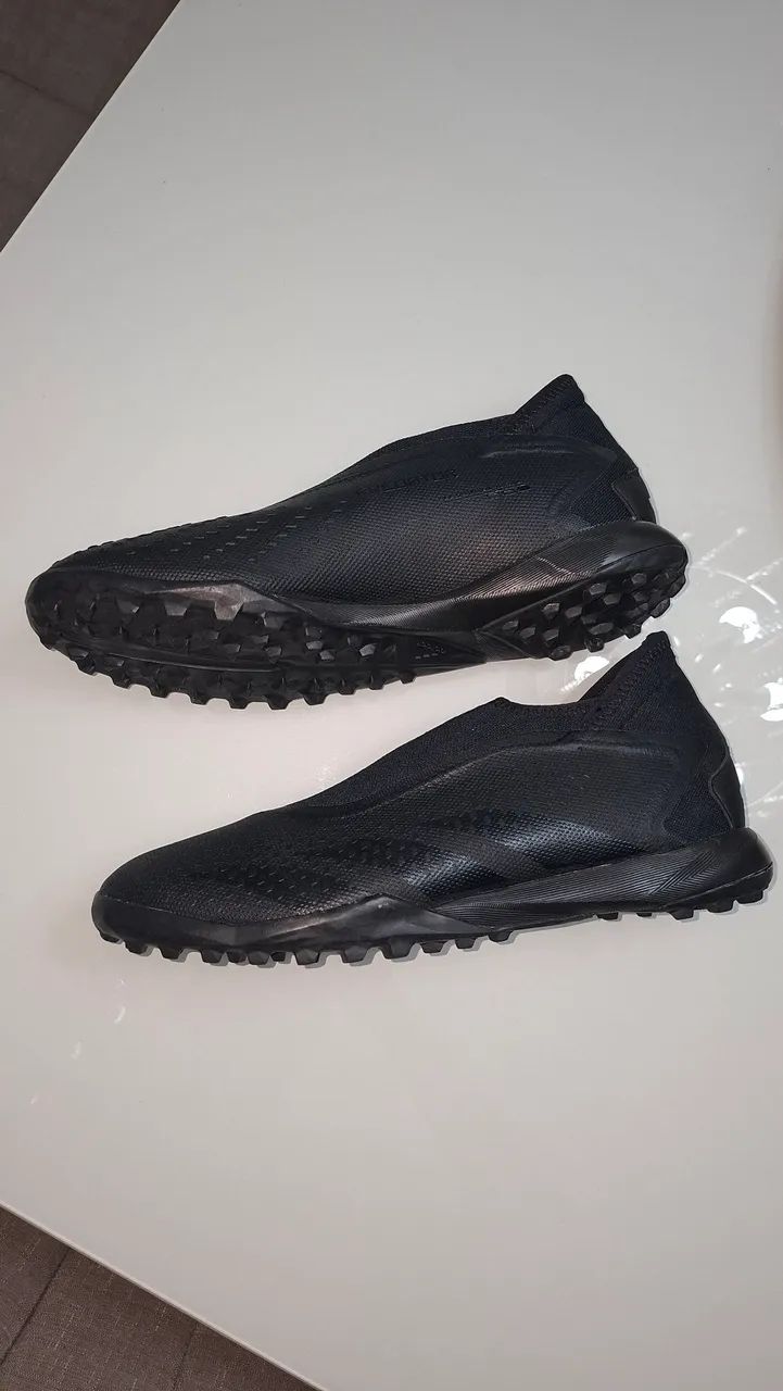 Chuteira adidas 41 original  - Foto 3