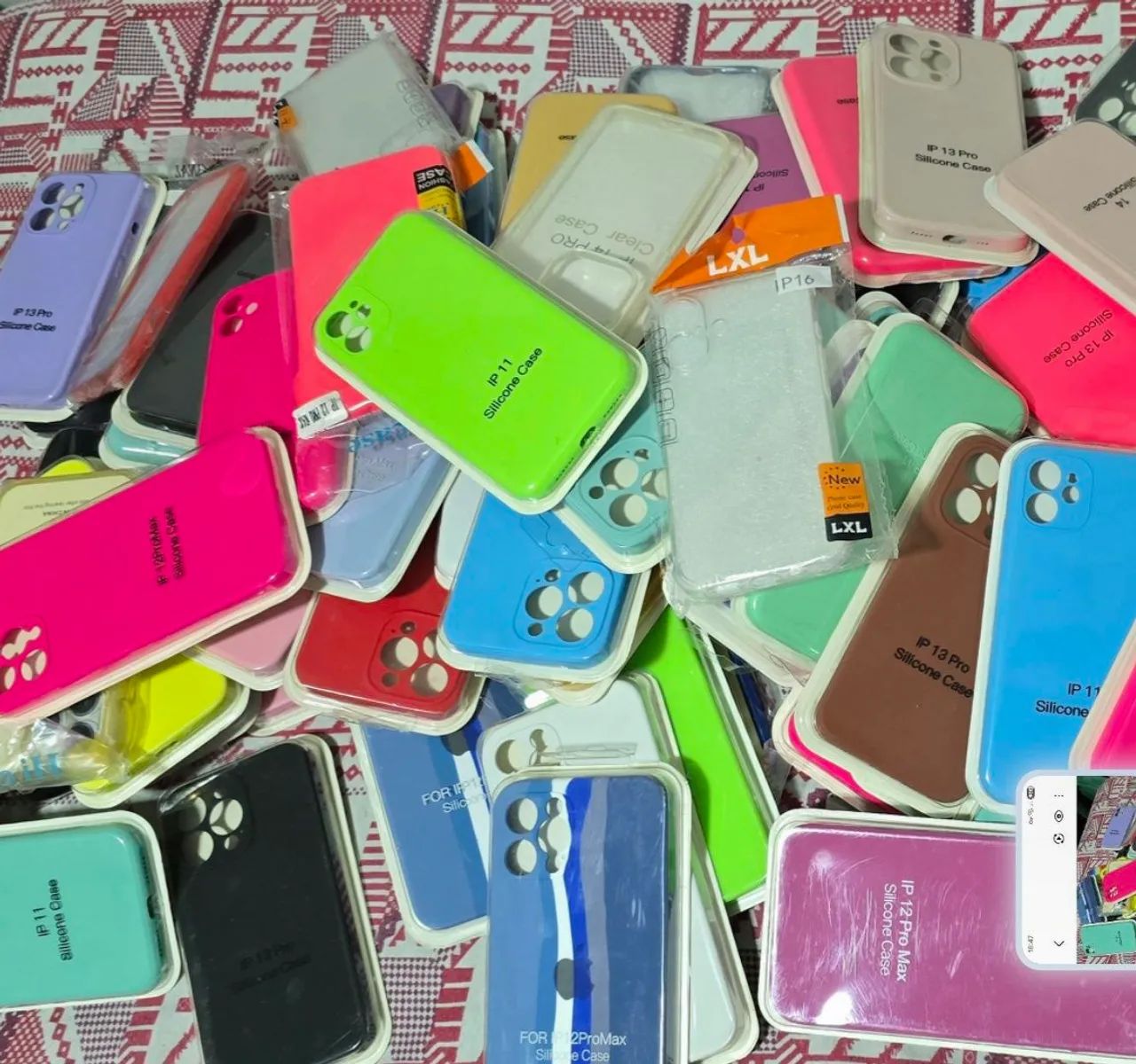 Capa silicone Iphone varios modelos mini 10 ao 14 pro e pro max - Foto 3