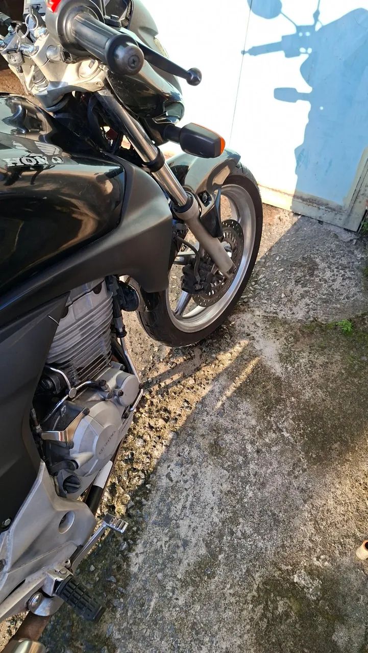 Honda CB300R 2010 - Foto 5