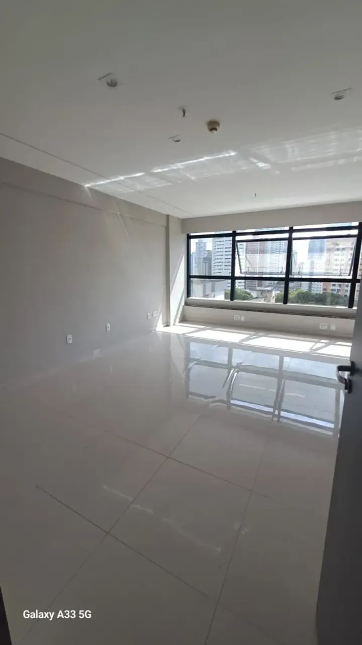 CENTRO EMPRESARIAL ACRÓPOLE, SALA COMERCIAL COM 30M², NAZARÉ - Foto 5