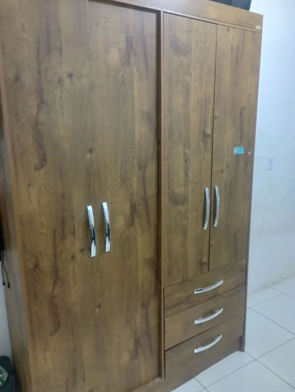 Vende guarda roupa 